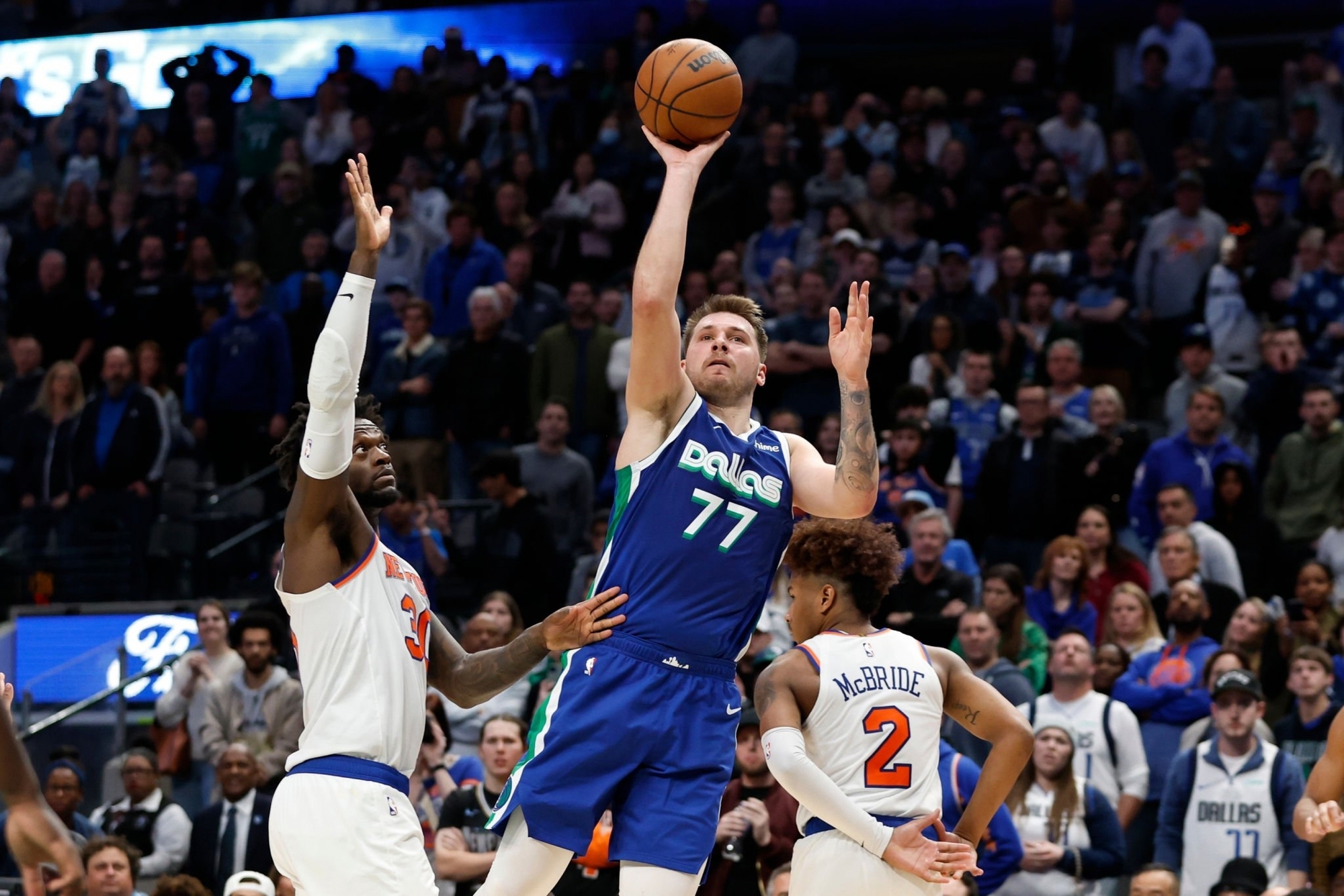 Màn trình diễn để đời của Luka Doncic