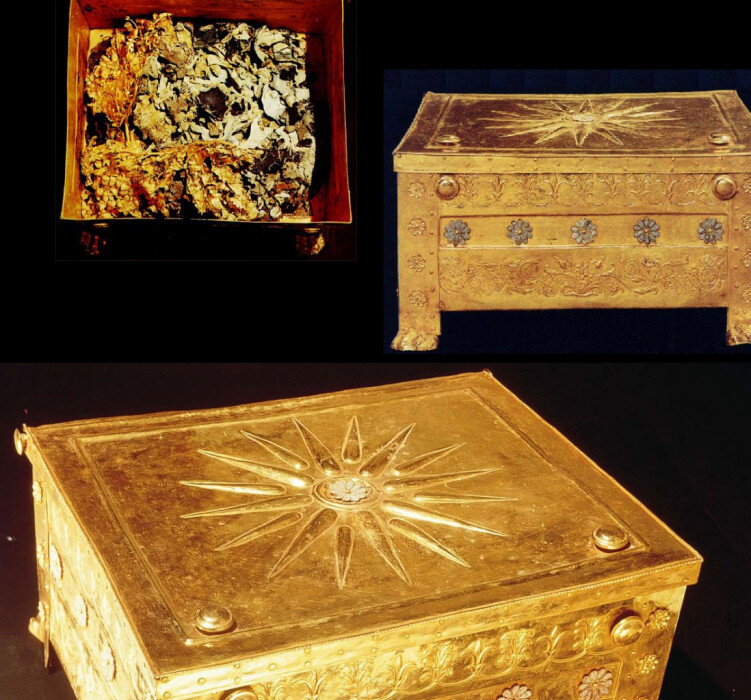 The big golden shrine from the tomb of Philip. In the smallest, the bones of the dead young royal wife are covered by a golden-purple cloth.