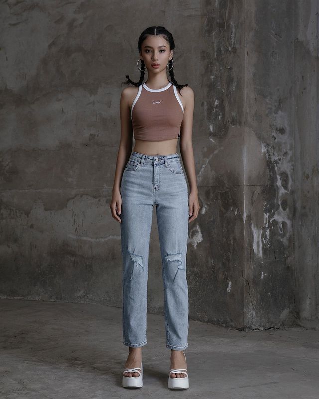 Ngắm tủ đồ của Selena Gomez, chị em sẽ biết nên sắm kiểu quần jeans nào để ăn gian chiều cao khéo léo - Ảnh 8.