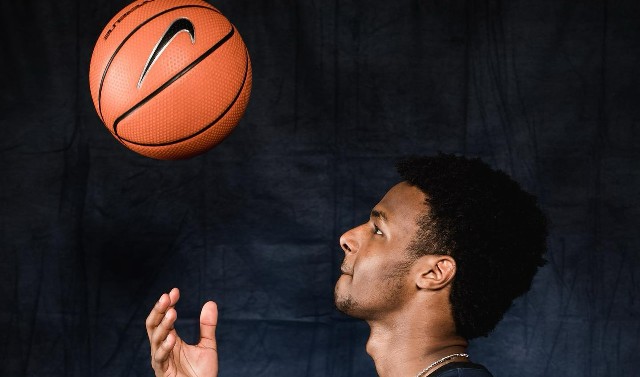 BRONNY JAMES LANDS LUCRATIVE ENDORSEMENT DEAL WITH NIKE