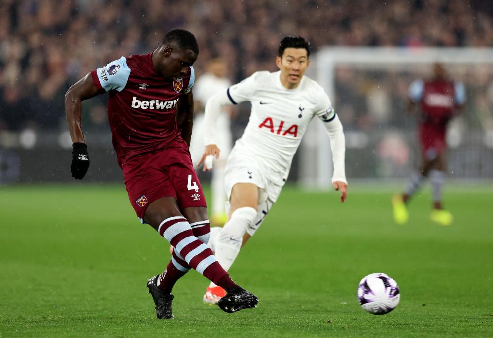 Matchday Gallery | Zouma levels against Tottenham | West Ham United F.C.