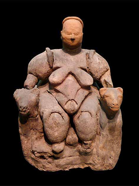 Seated goddess flanked by two felines, leopards or lionesses found at the site.  (Nevit Dilmen/CC BY-SA 3.0)