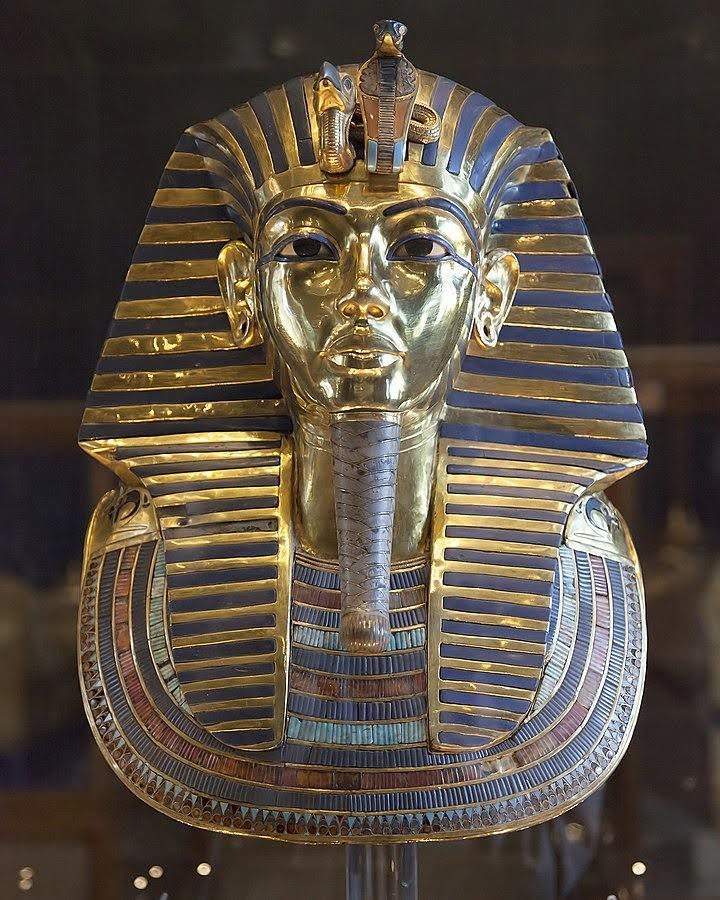 mask of tutankhamun