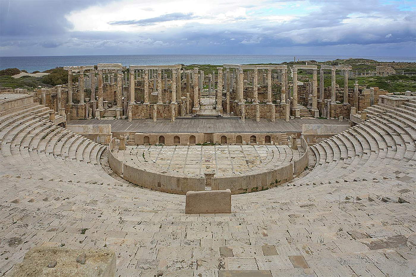 leptis magna theater