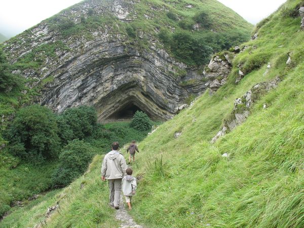 Garazi Baigorry Rando: Grotte d' HARPEA