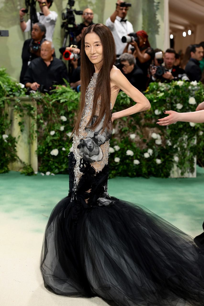 Siêu thảm đỏ Met Gala 2024: Zendaya cực slay với 2 bộ đồ, Jennie - Kendall Jenner khoe body “cháy” quá rồi! - Ảnh 37.