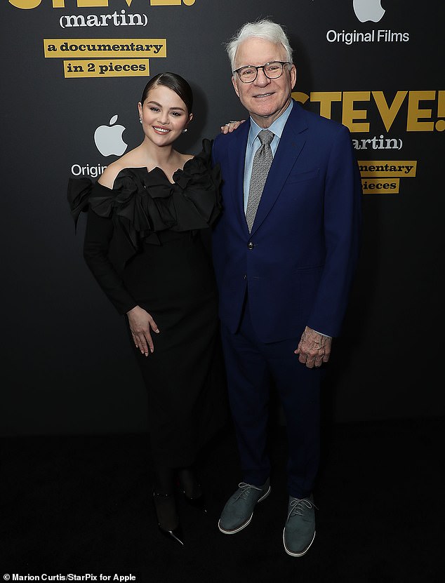 She glowed on the red carpet as she wrapped her arms around comedy icon Martin, who takes a look back at his incredible Hollywood career in Apple TV+'s two-part documentary